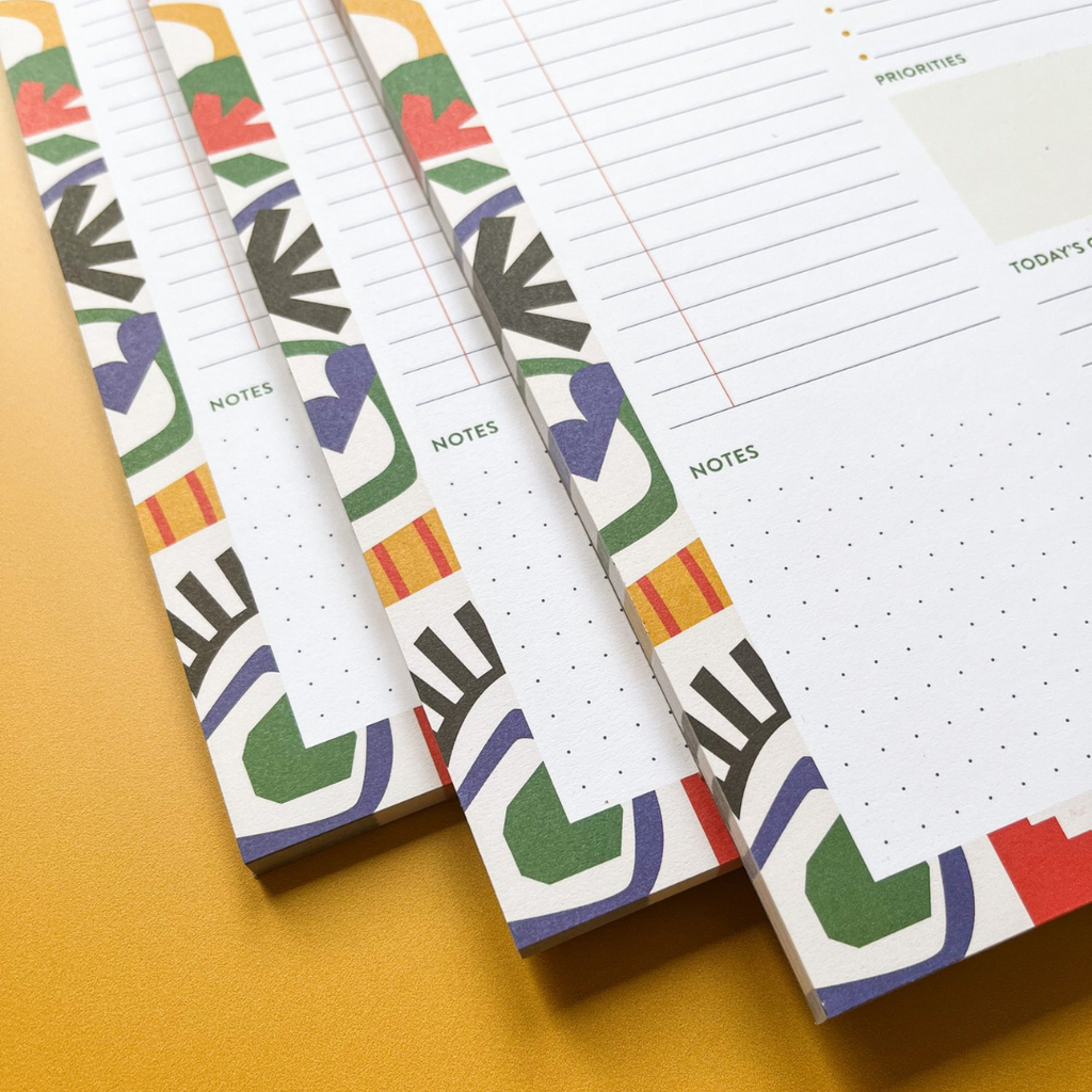 Planner Premium Romi – L’allié de votre créativité quotidienne.