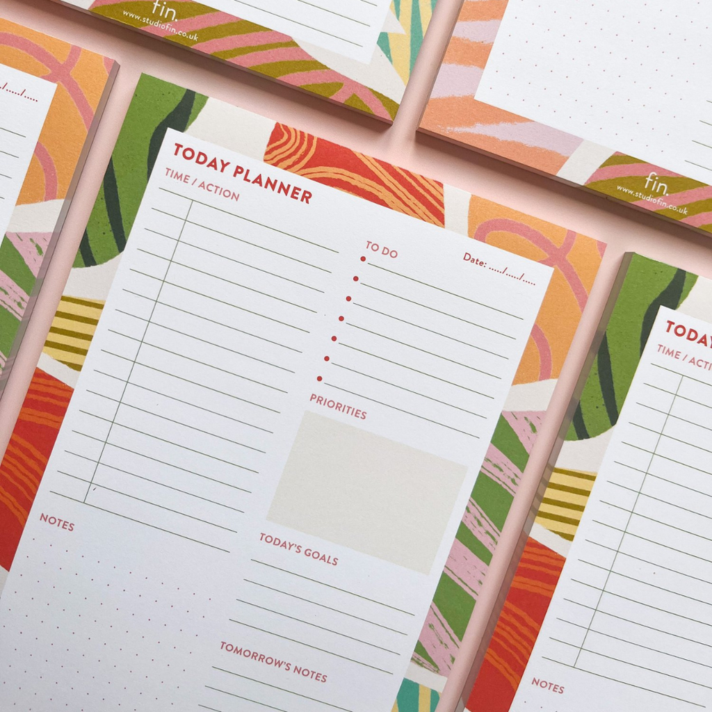 Planner Premium Namo – Clarifiez vos journées avec style.